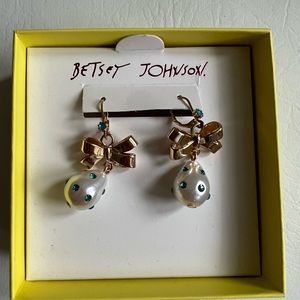 Betsey Johnson Cruise Control Bow Drop Earrings
